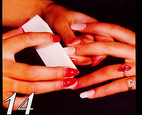 14.	Отполируйте ногти полировочным бруском (#4012), чтобы сгладить очевидные наплывы и неровности